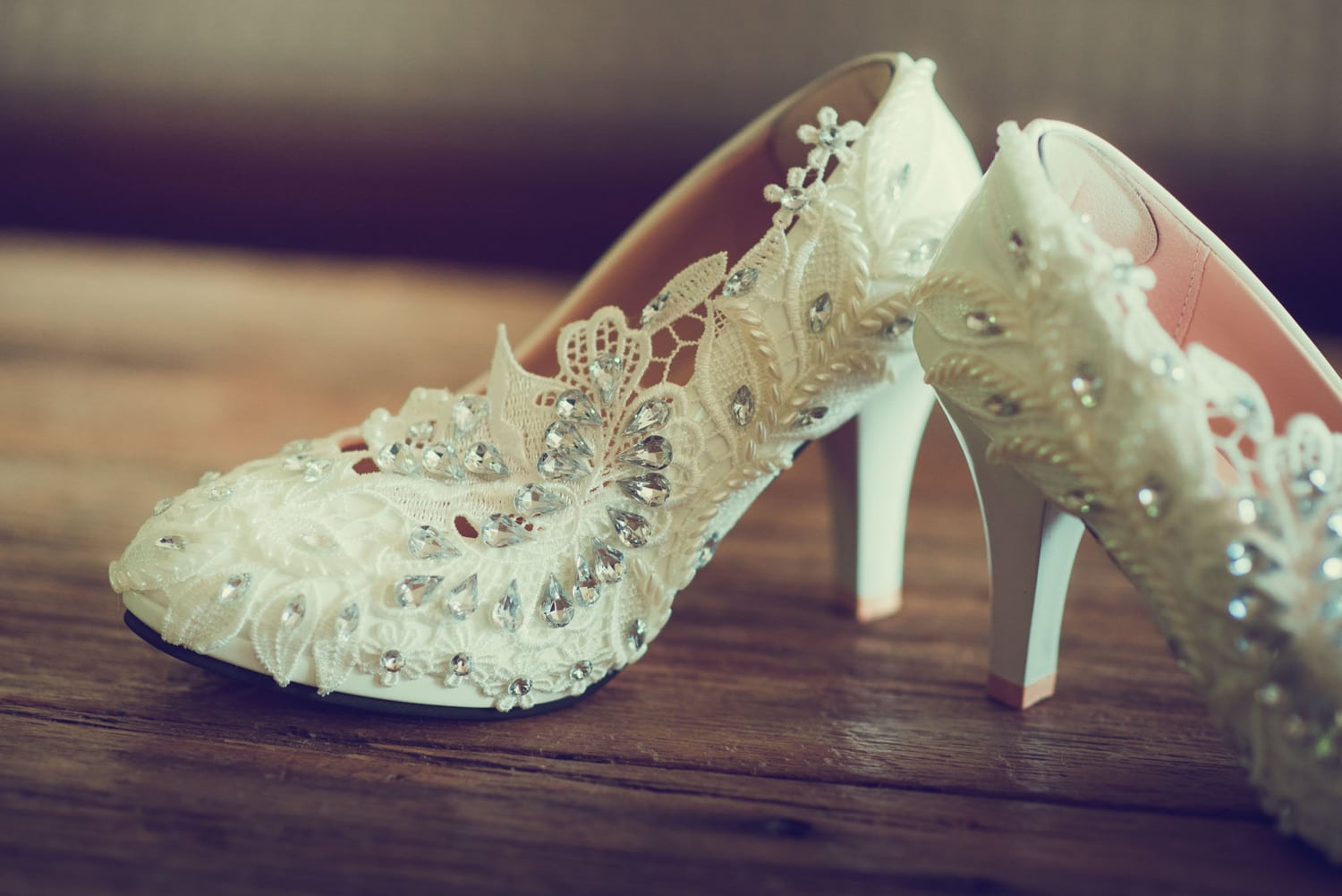 Wedding Day Detail Photos | The Ultimate Bridal Styling Guide